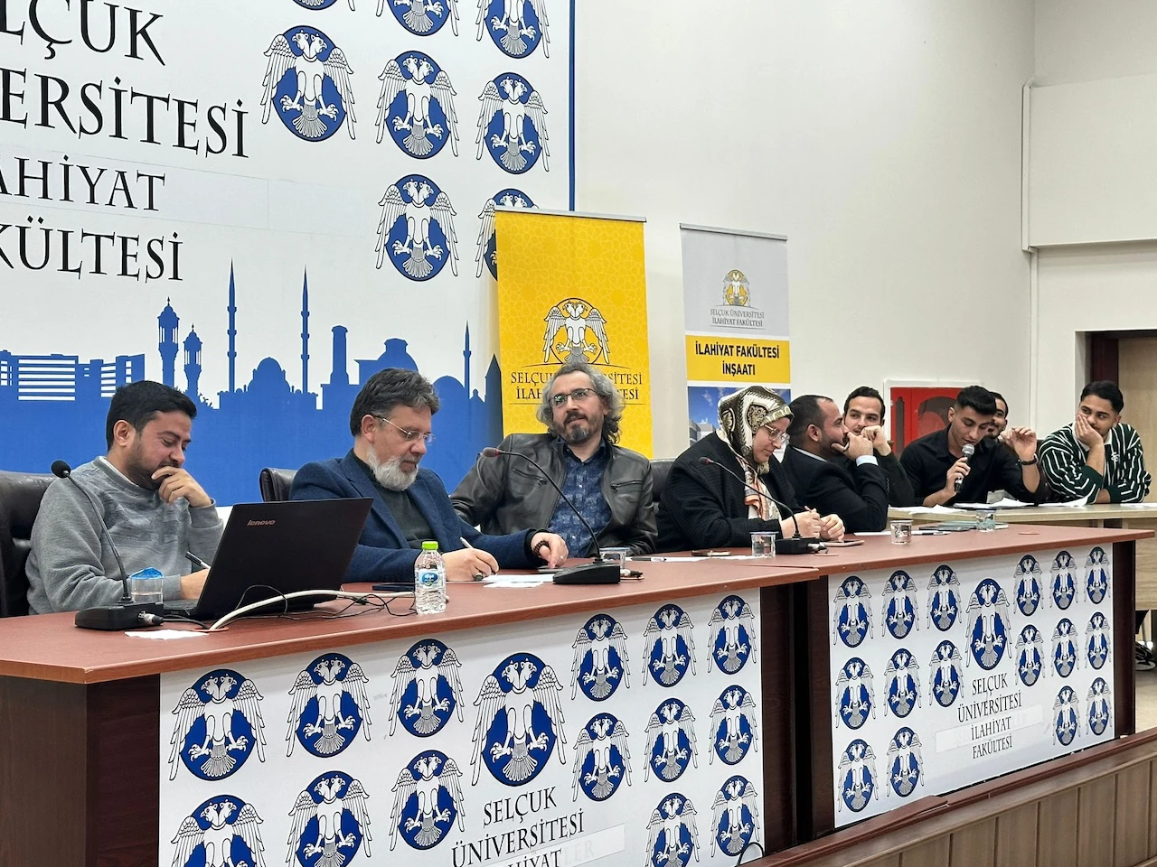 Fakültemizde Arapça Münazara Yarışması Düzenlendi